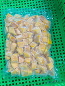 Vietnam Premium IQF Frozen Mango Pulp – Fresh Mango <b>Material</b>, Vacuum Packed for Export Option 5 - Product Image 6