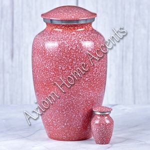 Urna de cremación de aluminio artesanal con acabado pulido, elegante urna de tributo de Axiom Home Accents - Product Image 2