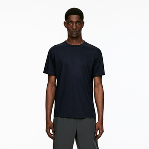 เสื้อยืดโอเวอร์ไซส์ผ้าคอตตอนถักคุณภาพสูงสำหรับผู้ชาย 220gsm ป้องกันการเป็นขุย เหมาะสำหรับออกกำลังกาย วิ่ง เล่นกีฬา ไซส์ใหญ่ เสื้อเปล่า สามารถสั่งทำได้ - Product Image 1