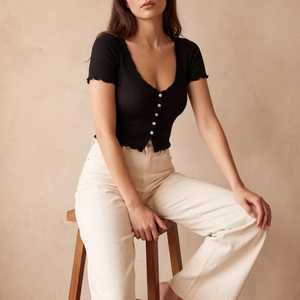 Women's Light Blue Ribbed <b>Cropped</b> <b>Top</b> With Button Front V-Neck Short Sleeve Slim Fit Casual Spring Summer Wear - Product Image 5