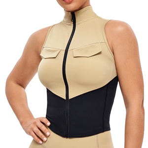 Débardeur cargo sans manches pour femme avec logo personnalisé, coupe ajustée et tissu extensible pour l'entraînement physique 2026 - Product Image 3