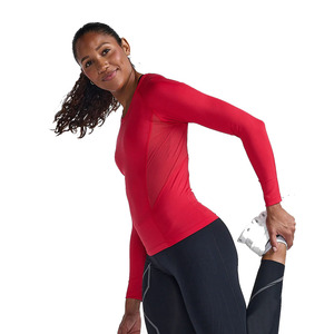 Haut de yoga à manches longues et col rond pour femme, rouge uni, design froncé, t-shirt de compression anti-transpiration, coupe régulière, vêtements de sport - Product Image 2