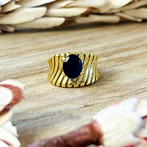 Bagues en laiton au design unique, bande épaisse en onyx, bijoux minimalistes en laiton pour femmes, plaqué or 18 carats, géométrique côtelé, vente en gros/OEM/ODM - Product Image 1