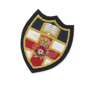 Nouveautés : Badges brodés à la main de qualité supérieure en vente en ligne à prix avantageux - Product Image 3