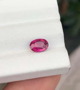 Turmalina Rubelita Rosa, Corte Ovalado, Origen Afganistán, Gema Natural Suelta, Piedra Facetada para Joyería - Product Image 5