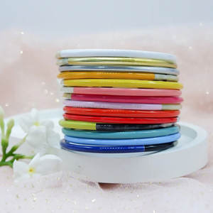 Brazalete de Cuerno de Búfalo Natural Genuino en Todos los Colores, Pulido, de Alta Calidad, Diseño Personalizable, Regalo Empresarial para Mujer - Product Image 1