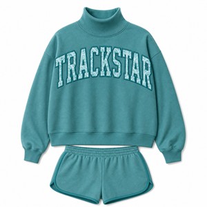 ชุดเสื้อสเวตเชิ้ตและกางเกงขาสั้นโอเวอร์ไซส์สำหรับผู้หญิง รุ่น Trackstar รุ่น TS-SET-057 - Product Image 1