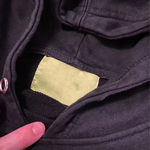 เสื้อฮู้ดดี้ประดับคริสตัลสุดหรู ดีไซน์โดดเด่นด้วยคริสตัลวิบวับ เย็บอย่างประณีต สัมผัสนุ่มสบาย เหมาะสำหรับสไตล์สตรีทแฟชั่นและลุคแฟชั่นสุดโดดเด่น - Product Image 3