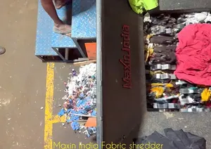 Broyeur de tissus à double arbre semi-automatique haute performance, équipement électrique de recyclage de déchets textiles - Product Image 5