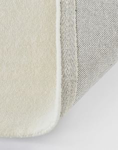 Alfombra Suave Color Marfil con Diseño Tufted – Alfombra Moderna y Minimalista para Sala de Estar, Dormitorio y Decoración del Hogar - Product Image 2