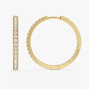 Boucles d'oreilles créoles intérieures et extérieures en or jaune massif 14 carats avec moissanite ronde de 2,70 carats - Product Image 3