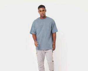 Camisa holgada de moda con corte relajado, material transpirable y diseño moderno de gran tamaño para comodidad durante todo el día. - Product Image 3