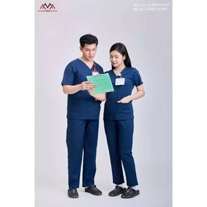 ชุดสครับทางการแพทย์แบบยูนิเซ็กซ์ ผลิตในเวียดนาม ยี่ห้อ FMF ผ้า CVC 52% คอตตอน 45% โพลีเอสเตอร์ 3% สแปนเด็กซ์ ตรวจจับรอยขาดของผ้าได้ ชุดยูนิฟอร์มโรงพยาบาล - Product Image 3