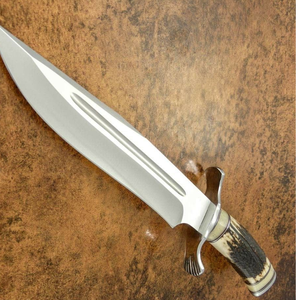 Cuchillo Bowie de Caza Hecho a Mano de Acero D2 con Mango de Cuerno de Ciervo, Hoja Fija Plateada y Guarda Decorativa, para Camping y Caza al Aire Libre - Product Image 5