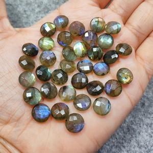 Pierre précieuse ronde en labradorite calibrée de 10 mm pour la fabrication de bijoux - Pierres précieuses facettées en gros - Product Image 2