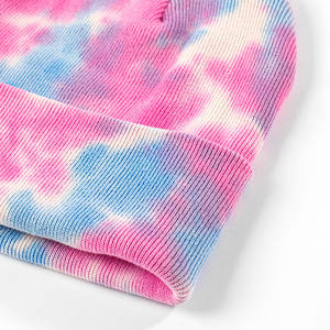 Vente en gros de bonnets en tricot 100% acrylique unisexes, tie-dye, hiver, pour femmes et hommes, avec logo personnalisé - Product Image 3