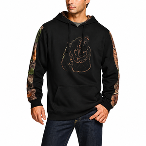 เสื้อฮู้ดแขนยาวลายพรางกราฟิกหมีแบบกำหนดเอง |   เสื้อพูลโอเวอร์สไตล์สตรีทแวร์สำหรับนักล่าระดับพรีเมียม |   เสื้อสเวตเชิ้ตขนแกะสำหรับผู้ชายสำหรับกิจกรรมกลางแจ้ง - Product Image 1