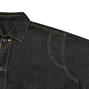 แจ็คเก็ตยีนส์สีดำสไตล์เรโทรสำหรับผู้ชาย พร้อมลายปะติดเก๋ไก๋ ทรงหลวม กระดุมปกเสื้อ แบรนด์ Haus Industries - Product Image 2