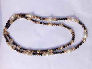 Ensemble collier et bracelet en perles de verre créatives et uniques, bijoux faits main colorés et tendance, collier ras du cou bohème en perles de rocaille pour femmes - Product Image 3