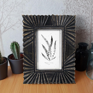 Marco de Fotos de Madera con Acabado Antiguo, Decoración Tradicional Hecha a Mano para el Hogar y la Oficina - Product Image 2