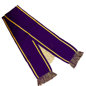 Ensemble bonnet et écharpe longue tricotée violet et or Omega Psi Phi, tenue d'hiver grecque assortie pour fraternité, idéal pour l'école et l'université, 100 % acrylique - Product Image 4