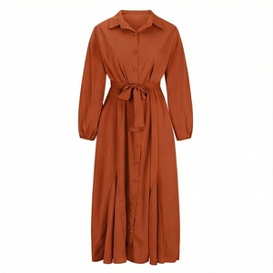 Abaya pour femmes confortable et respirante, couleur unie personnalisable, prix abordable, fabrication professionnelle. - Product Image 1