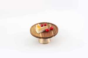 Bandejas de Madera de Lujo al por Mayor con Bases de Latón y Hierro Martillado para Servir Frutas - Product Image 6