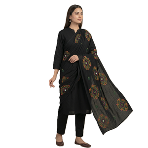Wholesale Women Black Pashmina Shawl Geometric Embroidery Long Durable Traditional Scarf All Seasons Daily Wear OEM Supplier - Product Image 3
