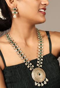 Conjunto de Collar y Pendientes de Latón Hecho a Mano con Baño de Oro Antiguo, Monedas de Templo, Gotas de Ónix y Perlas, Regalo Étnico Indio para Compromiso y Boda - Product Image 3