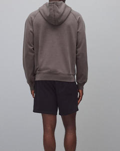 เสื้อฮู้ดดี้ผ้าฝ้ายเนื้อดีสำหรับผู้ชาย ทรงคลาสสิก ทันสมัย อุ่นสบาย ระบายอากาศได้ดี เหมาะสำหรับใส่ทุกวัน พร้อมบริการปักโลโก้และงานปักตามสั่ง - Product Image 2