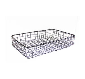 Panier en fil métallique contemporain et personnalisé pour le rangement polyvalent, la présentation décorative et les essentiels de cuisine - Product Image 1