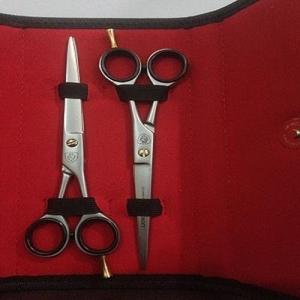 Ensemble de ciseaux à cheveux professionnels en acier inoxydable, lame tranchante, manche long, outils de coiffure pour droitiers, durables et réutilisables - Product Image 4