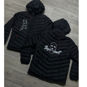 Chaqueta Acolchada con Capucha para Hombre, Talla Grande, Invierno 2026, Negra, con Logotipo OEM Personalizado, Frente Brillante, Estilo Urbano - Product Image 2
