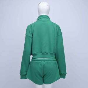 Ensemble sweat à capuche et short pour femme, coupe classique, respirant, avec logo personnalisé brodé sur le devant, qualité supérieure, tendance actuelle - Product Image 5