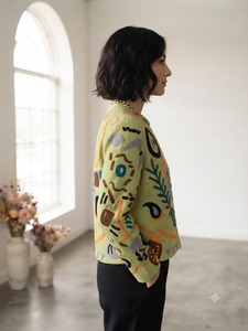 Chaqueta Suzani Floral Verde Claro para Mujer, Hecha a Mano con Tela TNT, Bordado Multicolor, Estilo Boho Étnico, Moda al por Mayor - Product Image 5