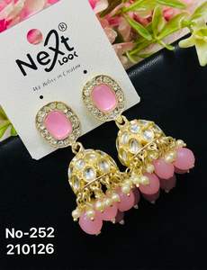 Aretes de Diseño con Perlas de Imitación y Geometría Tradicional India Kundan para Mujeres y Niñas - Product Image 3