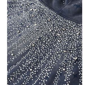 Sudadera con capucha personalizada con diseño de diamantes de imitación de lujo, tela de mezcla de algodón suave, ideal para ropa de calle de moda informal o uso diario al aire libre - Product Image 2