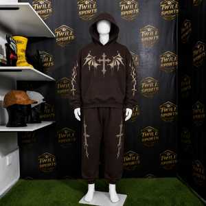 Sudadera con Capucha para Hombre, Estampado Digital de Cruz Gótica y Alas de Murciélago, Lavado Ácido, Bolsillo Frontal, Corte Regular, Algodón French Terry, Invierno - Product Image 5