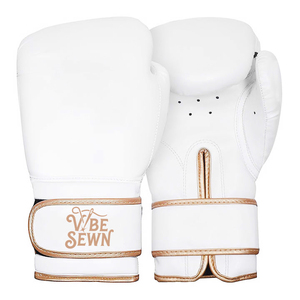 Guantes de Boxeo de Cuero Blanco Personalizados de 12oz con Cierre de Velcro, Diseño Transpirable, Unisex para Adultos, Diseño de Logotipo Personalizado - Product Image 1