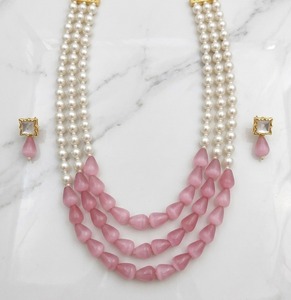 Luxury Vintage 3 Layer White <b>Pearl</b> Strand Necklace with <b>Pink</b> Teardrop Beads Gold Plated Statement Jewelry Set for Women - Product Image 4