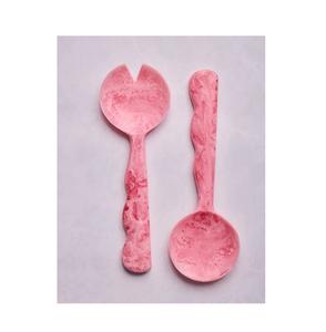 Cuchara para Servir Ensaladas de Resina de Calidad de Exportación, Precio Económico, Artículo Único, Juego de Cuchara y Tenedor para Servir Alimentos de Resina, Cuchara para Cena de Hotel Hecha a Mano - Product Image 1