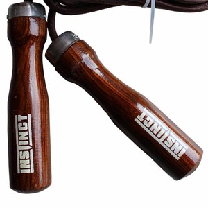 เชือกกระโดดแบบพกพาคุณภาพสูง ดีไซน์ใหม่ ผลิตจากโพลีเอสเตอร์ พร้อมด้ามจับโลหะและด้ามจับที่มั่นคง สำหรับการฝึกออกกำลังกาย - Product Image 4