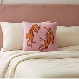 Housse de coussin carrée brodée motif tigre, style vintage, décoration d'intérieur, taie d'oreiller en mélange laine acrylique, vente chaude - Product Image 5