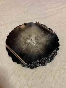 Plateau de service moderne de luxe en résine époxy fait main UNIQUE, pièce unique pour cuisine, salle de bain, salon, restaurant, hôtel, outils à épices - Product Image 5