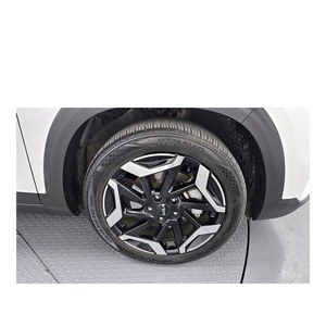 Kia Seltos 2023, 1.6 Turbo, 2WD, Gasolina, SUV con Caja de Cambios Automática, Emisión Euro V, Asientos de Cuero, Cámara Trasera, 29,676 km - Product Image 5