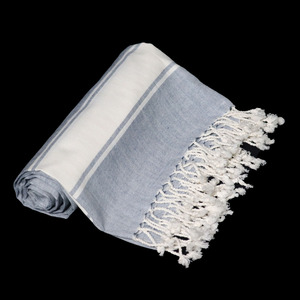 Serviette Fouta en coton de haute qualité avec logo personnalisé et design rayé à prix abordable, fabriquée en Inde. - Product Image 1