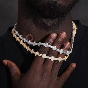 Nueva Moda, Joyería Fina y Colgantes Personalizados con Cruz de Diamantes Moissanite VVS, Cadenas con Letras 3D Personalizadas, Estilo Hip Hop - Product Image 1