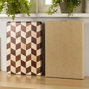 Planche à découper rectangulaire moderne à motif à carreaux, durable, écologique, en bois de 1,5 cm d'épaisseur, pour la décoration de la cuisine et la préparation des aliments - Product Image 3