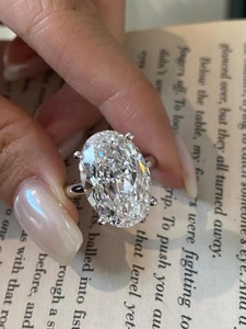 Anillo de Diamante Ovalado de 7 Quilates Cultivado en Laboratorio, Certificado IGI, Claridad VVS2, Oro Blanco de 14K, Anillo de Compromiso Solitario, Joyería de Lujo - Product Image 5