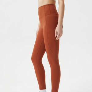 Fabricant OEM – Leggings de yoga taille haute pour femme, haute qualité, avec logo personnalisé, design sans couture et blocs de couleur - Product Image 5